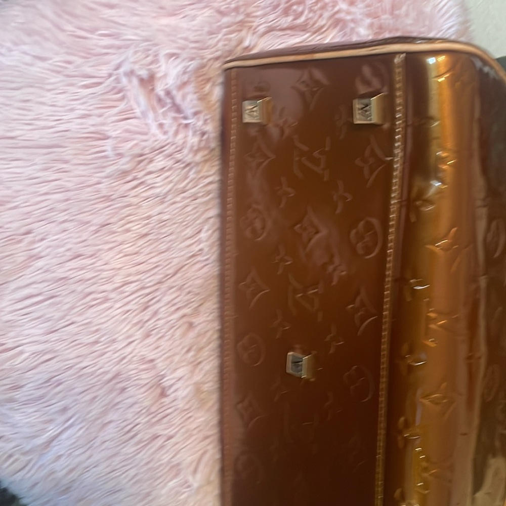 Louis Vuitton Bronze Embossed Women's bag - Picture 2 of 13